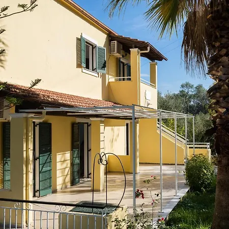 Apollon Appartement *